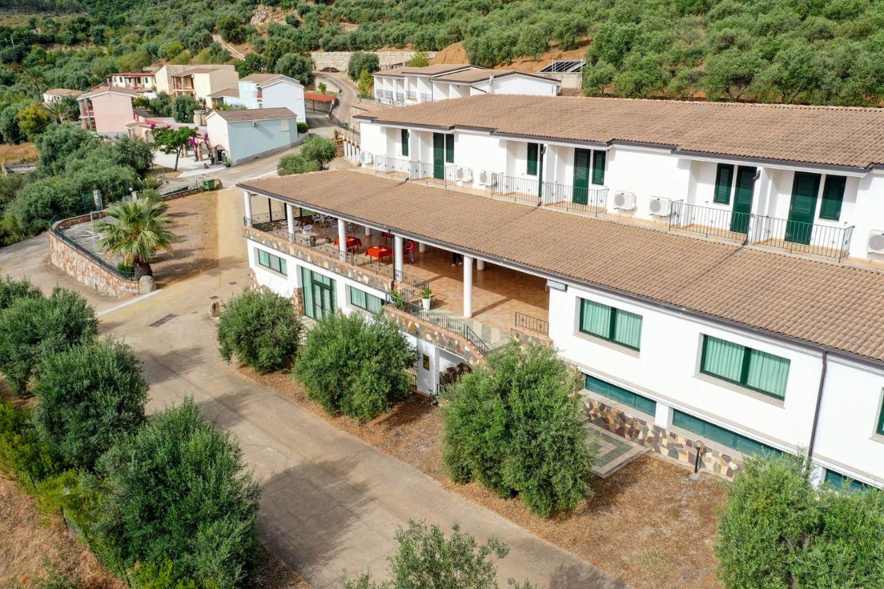 Hotel Is Murtas Jerzu Εξωτερικό φωτογραφία