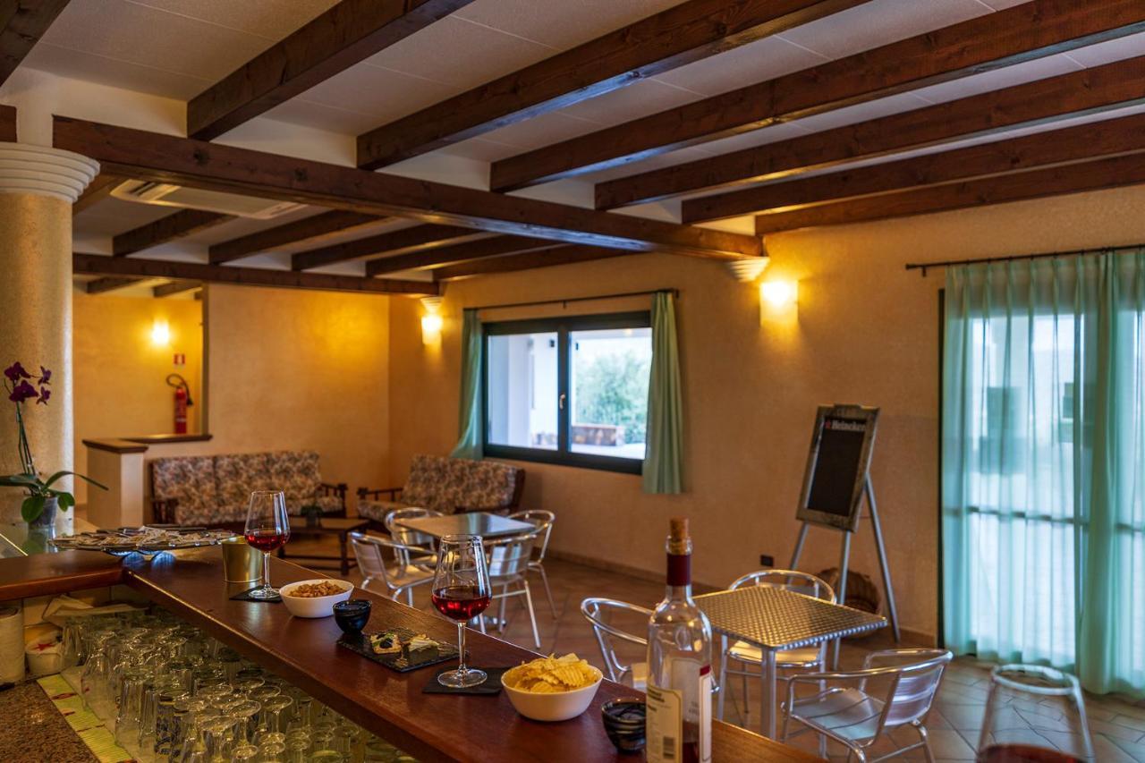 Hotel Is Murtas Jerzu Εξωτερικό φωτογραφία