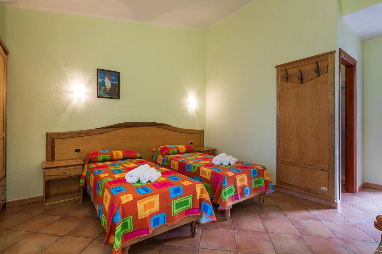 Hotel Is Murtas Jerzu Εξωτερικό φωτογραφία